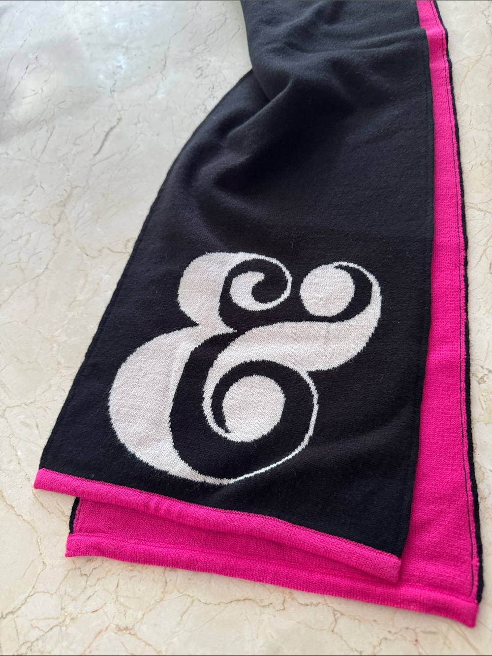 Kate Spade reversable scarf